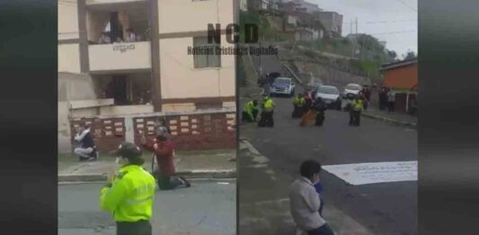 Policías claman a Dios en las calles de Ecuador      